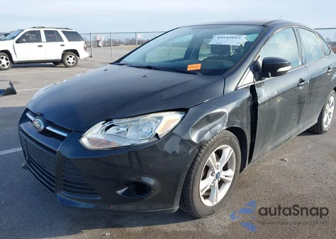 2013 Ford Focus Se z USA, uszkodzony, nr VIN 1FADP3F24DL169312